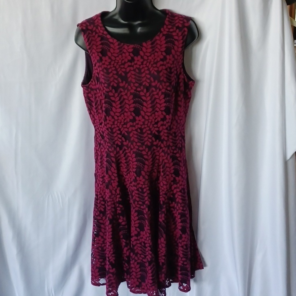 Tommy Hilfiger EUC Pink and purple lace dress size 10